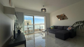Bugibba modern spacious 2 bedroom apartment with parking